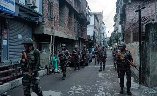 Manipur: Two injured in firing at Kamjong